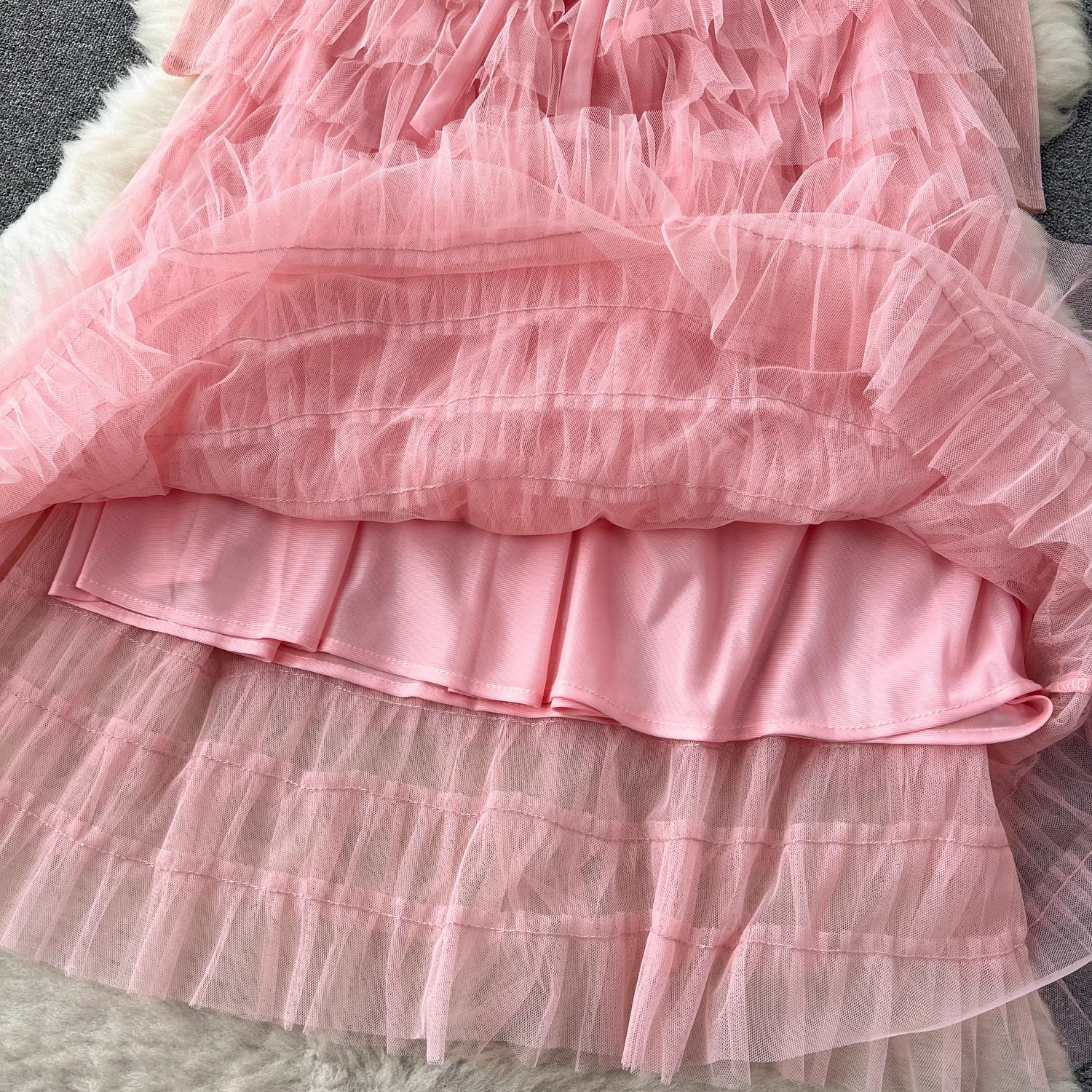 Basic Casual Dresses Elegant Autumn Spring Pink Mesh Tierred Ruffles Cake Dress High Quality Women Stand Collar Dot Tulle Lace Up Party Midi Vestidos 