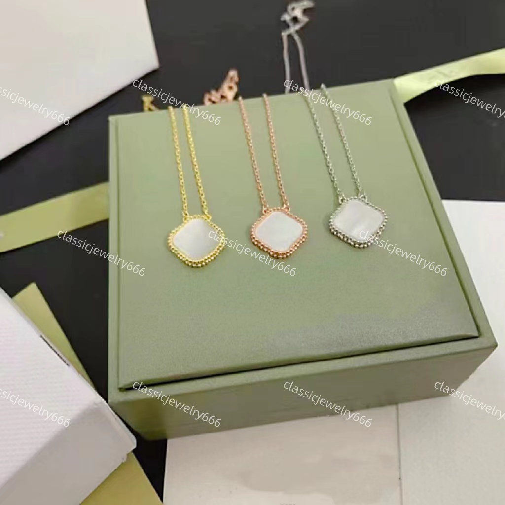 Fashion designer women's necklace classic brand pendant 18K gold jewelry 316 stainless steel strap box
Fashion designer women's necklace classic brand pendant 18K gold jewelry 316 stainless steel strap box