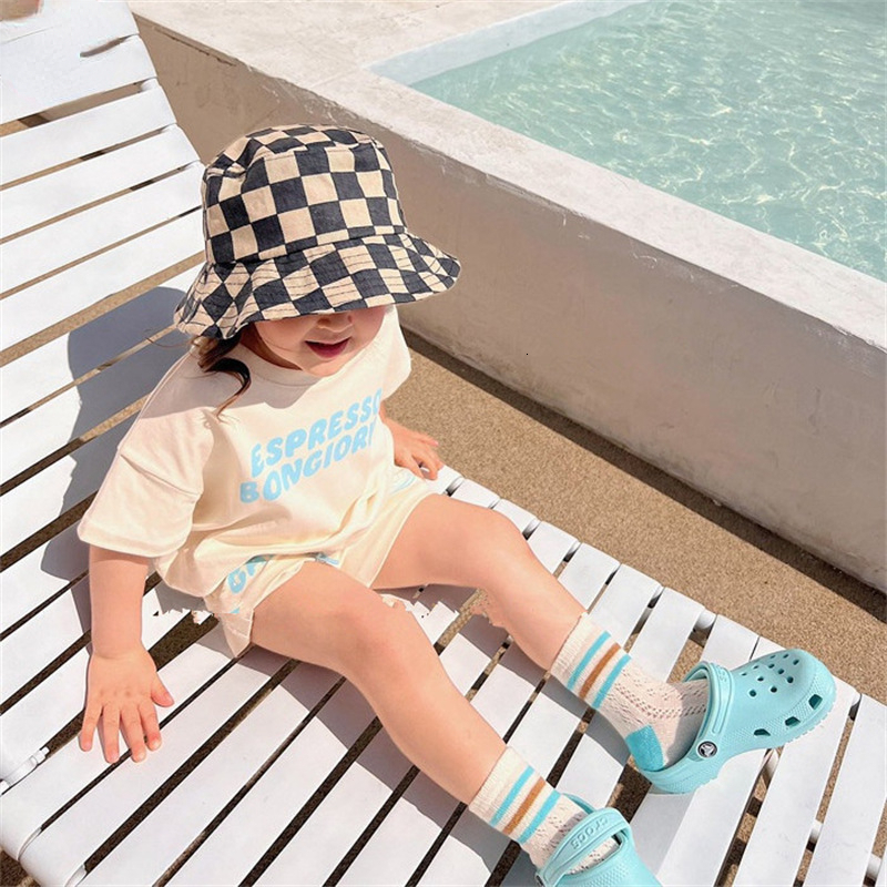 Clothing Sets Summer Korea Baby Boys Suit Letter Prints T shirts Shorts Girls 2Pcs Casual Toddler Clothes 230412