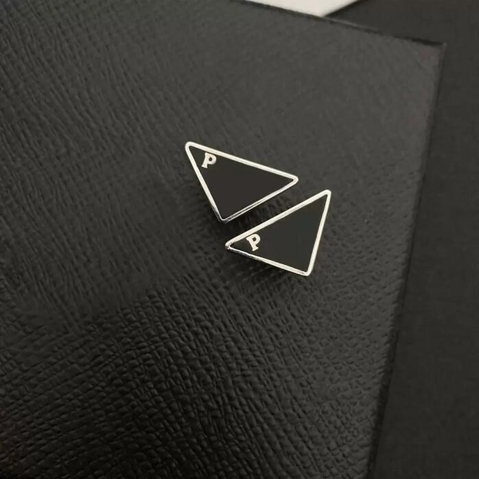 Triangle Letter Ear Stud Earring with Stamp Party Fashion Jewelry Accessories Designer Earrings 5 Colors
Triangle Letter Ear Stud Earring with Stamp Party Fashion Jewelry Accessories Designer Earrings 5 Colors