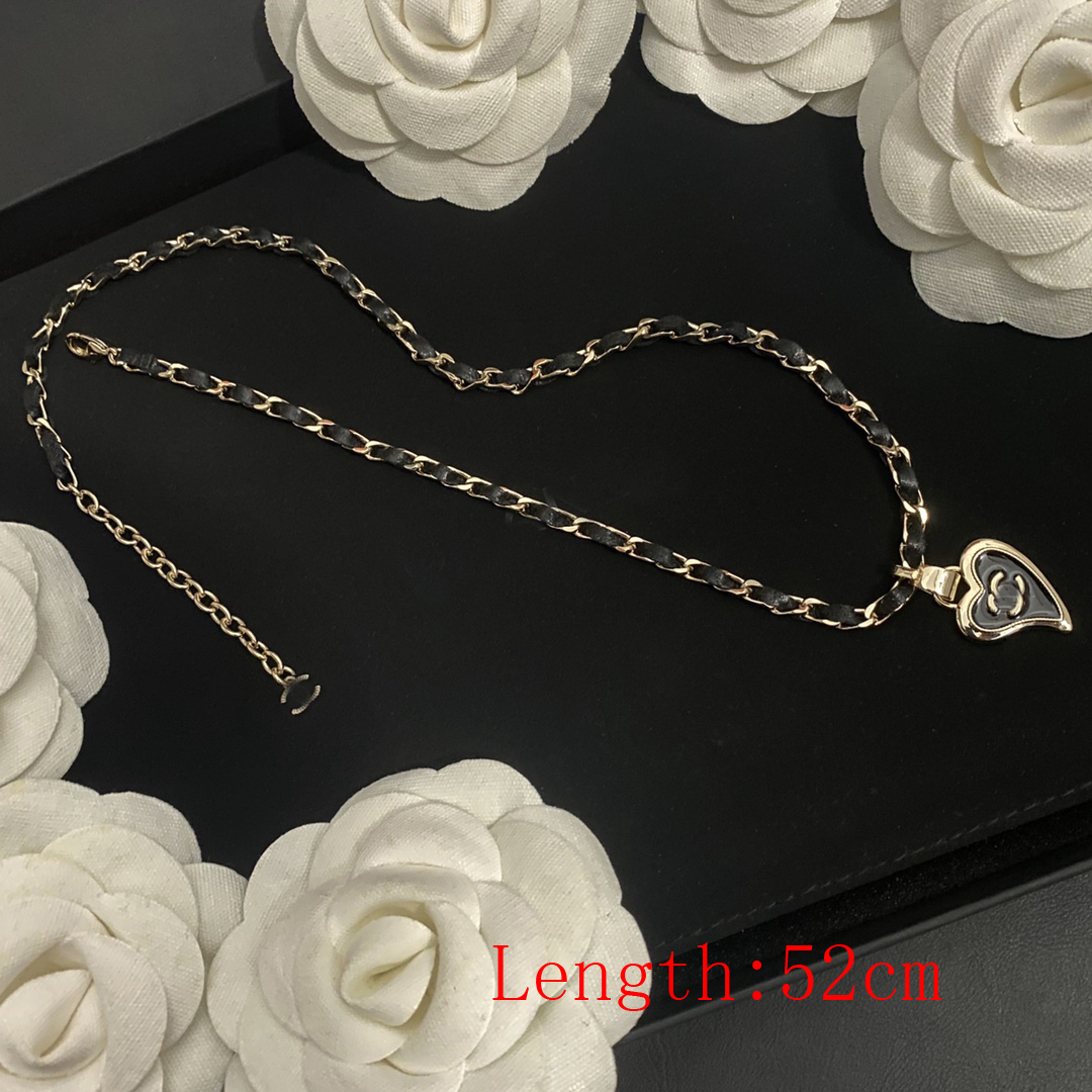 Designer Brand Letter Pendant Necklaces Never Fading Luxury Women Leather Black Heart Collar Chain Brass Copper Real Gold Plated Necklace Jewelry Accessories
Designer Brand Letter Pendant Necklaces Never Fading Luxury Women Leather Black Heart Collar Chain Brass Copper Real Gold Plated Necklace Jewelry Accessories