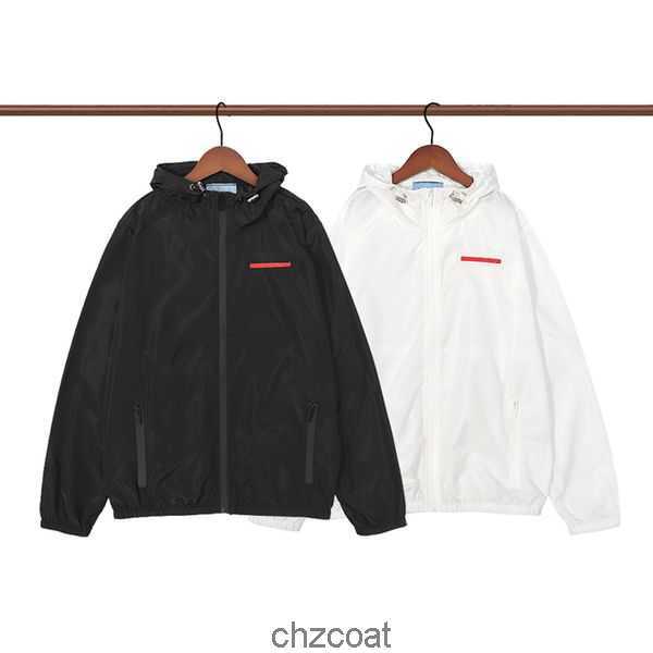 Thin Jacket Fashion Windbreaker Mens Jacket Coats With Letters Inverted triangle Men Women Waterproof Coat Spring Autumn clothes Jackets Outerwear Men's Cl FG2V
Thin Jacket Fashion Windbreaker Mens Jacket Coats With Letters Inverted triangle Men Women Waterproof Coat Spring Autumn clothes Jackets Outerwear Men's Cl FG2V