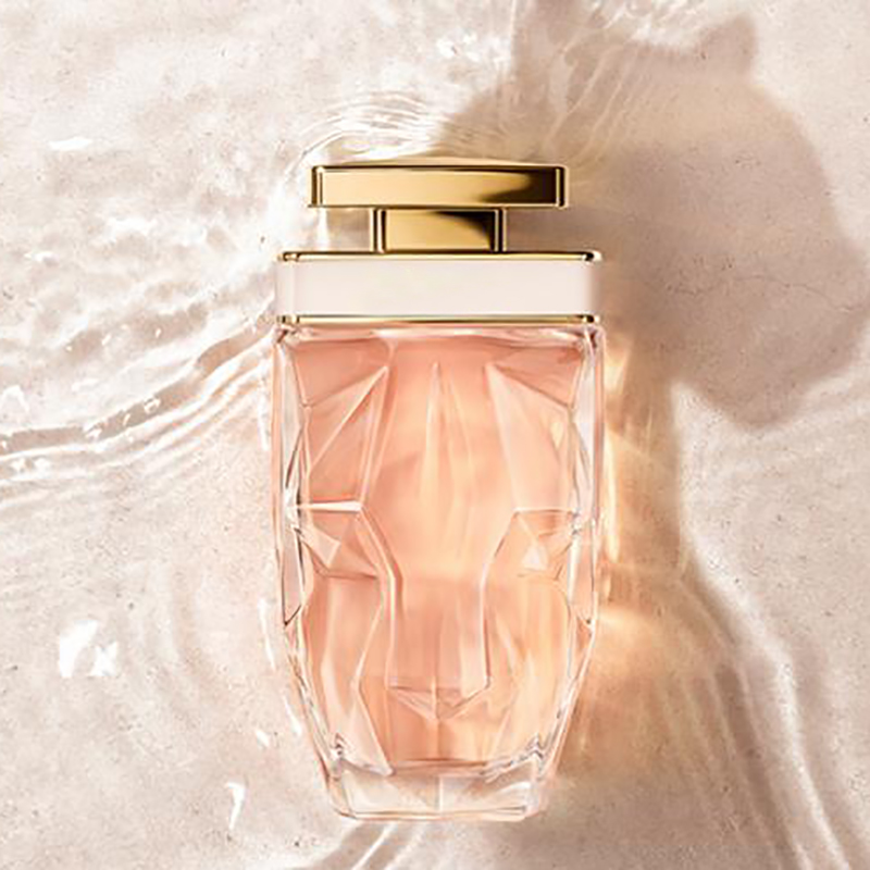 woman perfume lady spray 75ml EDT chypre floral notes sweet and elegant scent suitable for young women highest edition
woman perfume lady spray 75ml EDT chypre floral notes sweet and elegant scent suitable for young women highest edition