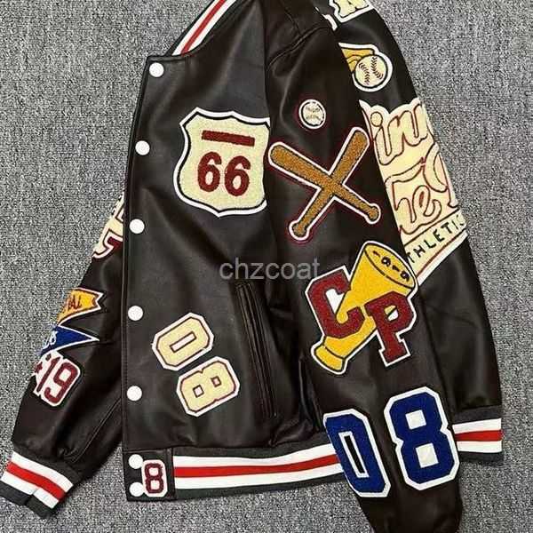 Cow Men's Jackets Leather Upper Jacket Men Motorcycle Luxury Designer Embroidery Short Biker Baseball Y2k Streetwear Winter Coat White 230317 2 WHK2
Cow Men's Jackets Leather Upper Jacket Men Motorcycle Luxury Designer Embroidery Short Biker Baseball Y2k Streetwear Winter Coat White 230317 2 WHK2