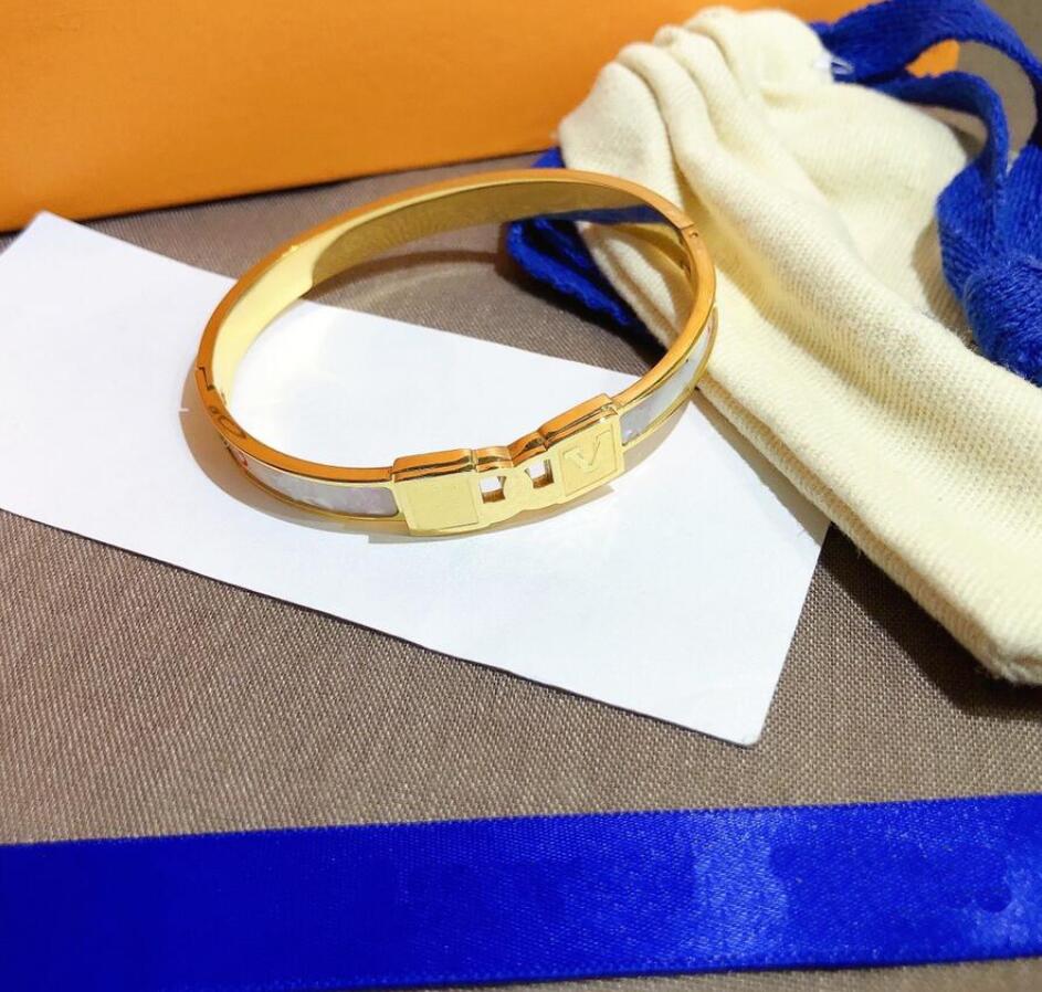 Brand Designer Double Letter Bracelets Luxury Unisex Bangle High Quality 18K Gold Plating Bracelet Letters Steel Seal for Men and Women Party Wedding Accessories
Brand Designer Double Letter Bracelets Luxury Unisex Bangle High Quality 18K Gold Plating Bracelet Letters Steel Seal for Men and Women Party Wedding Accessories