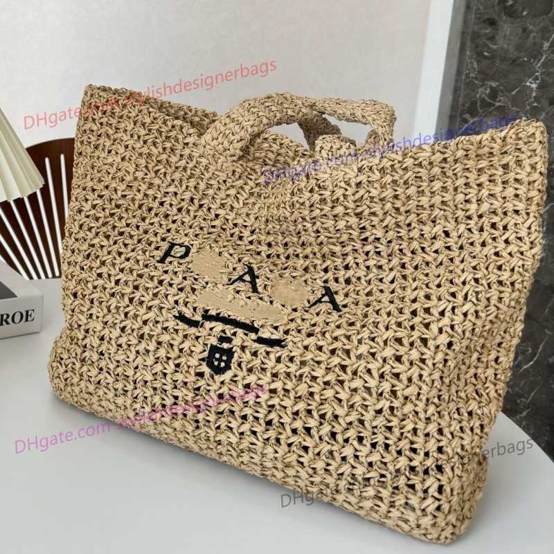 2023 New Designer Tote Bag Fashion Stripe Contrast Grass Woven Bag Large Woven Handheld Shopping Bag Beach Bag 412F3, Black
2023 New Designer Tote Bag Fashion Stripe Contrast Grass Woven Bag Large Woven Handheld Shopping Bag Beach Bag 412F3, Black