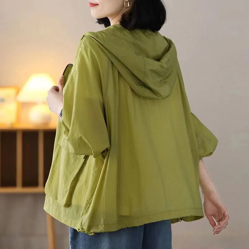 Women's Jackets 4XL Women's Sun Protection Suit Summer Thin Hooded Jacket Large Korean Sun Protection Coat UV Protection Women's Jacket