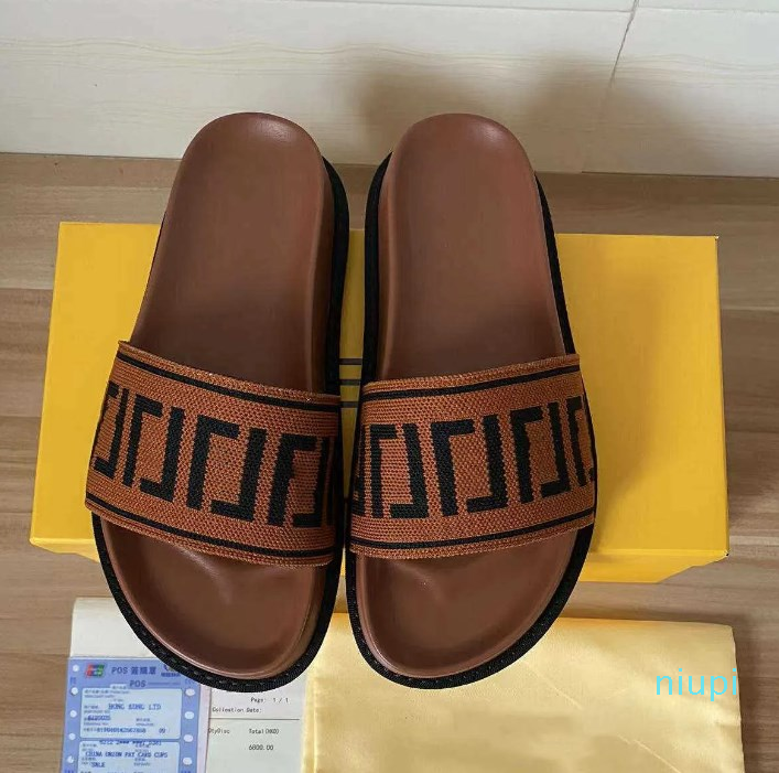 Designer sandals men woman sandal Black White Resin pure Ochre pattern bone slippers foam mens womens slide slipper slides slider
Designer sandals men woman sandal Black White Resin pure Ochre pattern bone slippers foam mens womens slide slipper slides slider