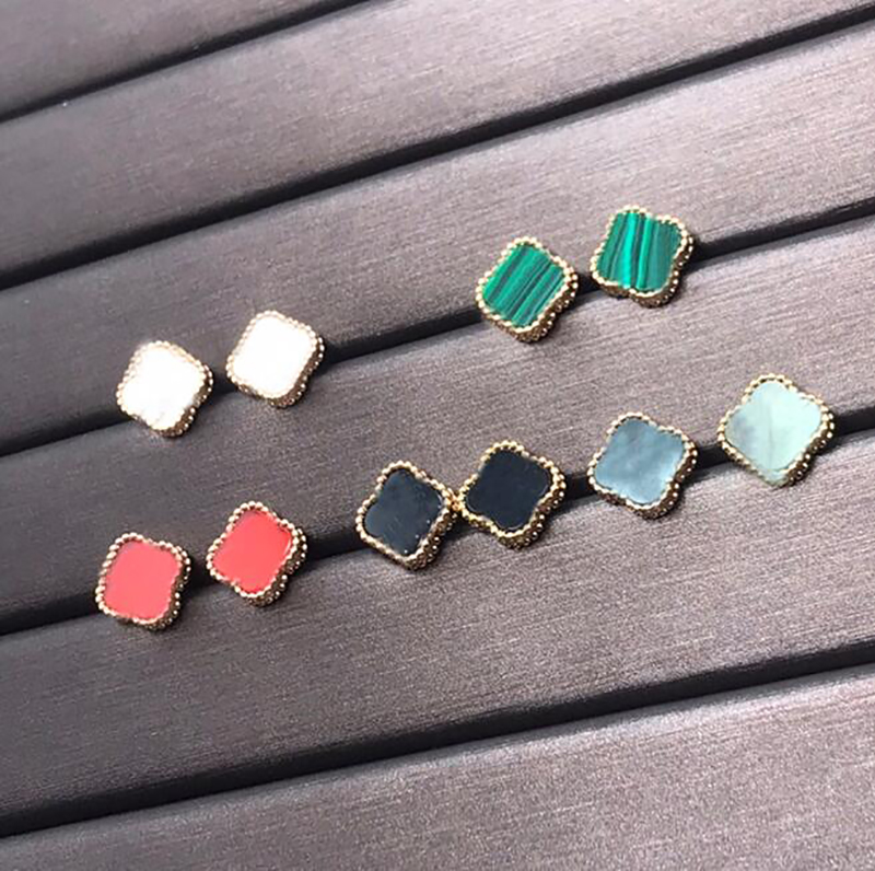 Clover Flower Stud Earrings Titanium Earring Hypoallergenic 18K Gold Plated Stainless Steel Cute Studs Earring Jewelry Gift for Mother and Daughter
Clover Flower Stud Earrings Titanium Earring Hypoallergenic 18K Gold Plated Stainless Steel Cute Studs Earring Jewelry Gift for Mother and Daughter