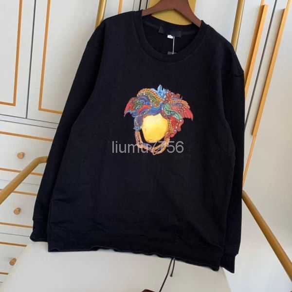 mens Vers designer sweatshirt hoodie Medusa pullover sweater men women Hip Hop Long Sleeve tshirt Loose casual sweat NHBX, White
mens Vers designer sweatshirt hoodie Medusa pullover sweater men women Hip Hop Long Sleeve tshirt Loose casual sweat NHBX, White