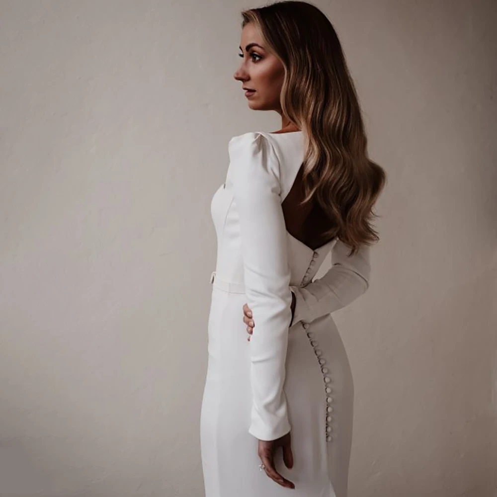 Long Sleeves Hourglass crepe Minimalist a-line Wedding Dresses Drop Ship Square Neck Hollow Out Back Buttons Fitted Bridal Gowns