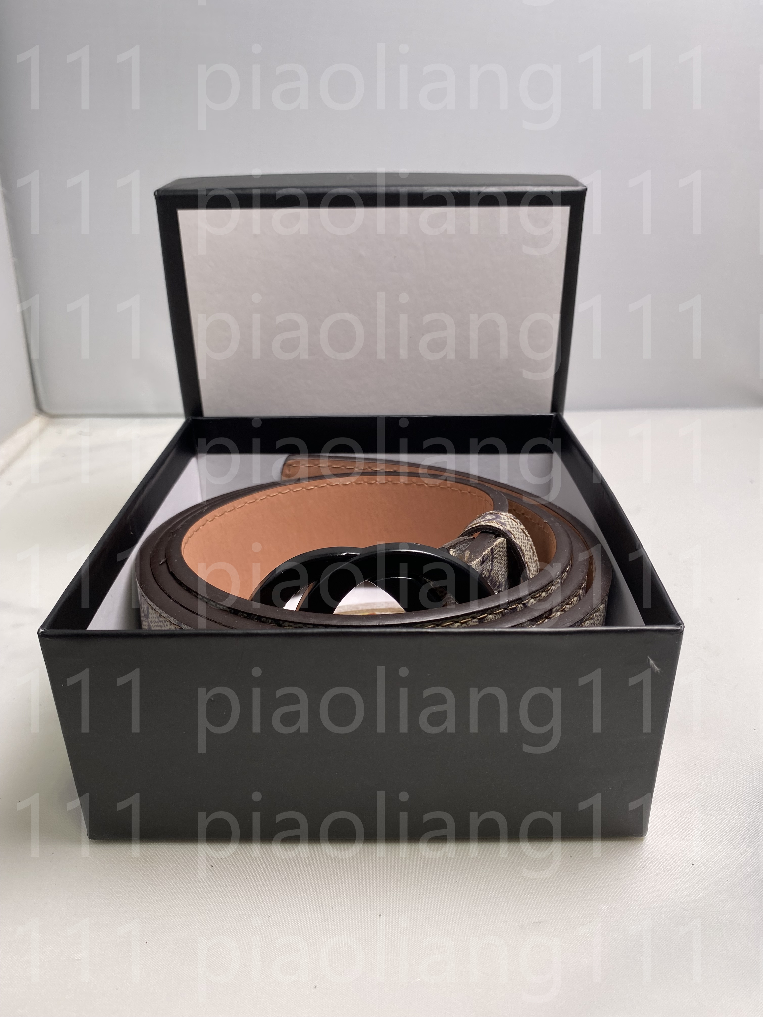 Fashion buckle genuine leather belt Width 38mm 20 Styles Highly Quality with Box designer men women mens belts AAAAA, High quality belt+box
Fashion buckle genuine leather belt Width 38mm 20 Styles Highly Quality with Box designer men women mens belts AAAAA, High quality belt+box