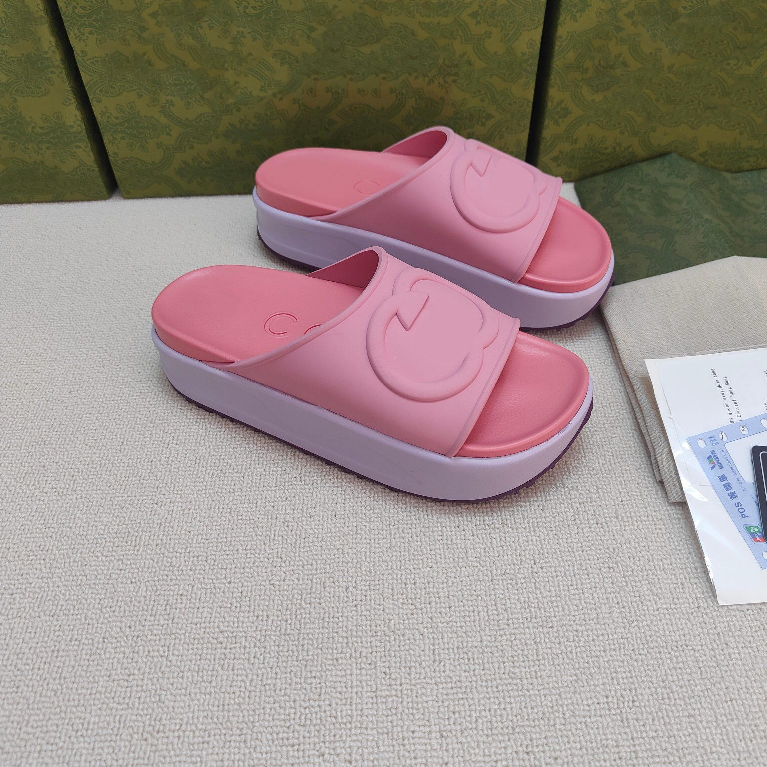 Designer Slipper Luxury Slides Brand Sandals Woman Slide Men Slippers Flat Bottom Flip Flop Design Sneakers Leather Sandal by 1978 S325 03, #1
Designer Slipper Luxury Slides Brand Sandals Woman Slide Men Slippers Flat Bottom Flip Flop Design Sneakers Leather Sandal by 1978 S325 03, #1