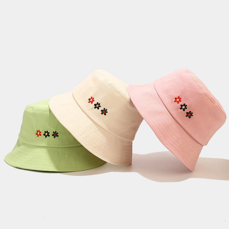Stingy Brim Hats Korean Version Outdoor Fisherman Hats Unisex Cotton Bucket Cap Women Summer Hat Beach Sunbonnet Solid Embroidered Flower Hat 230411