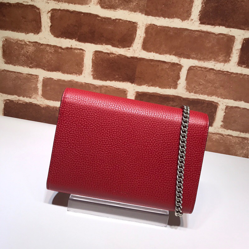 fashion Genuine Leather Shoulder Bags For Women's handbag Purses Solid Color Bags with Chain, Red
fashion Genuine Leather Shoulder Bags For Women's handbag Purses Solid Color Bags with Chain, Red
