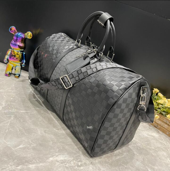 deluxe design travel bags top quality men KEEPALLS 50cm luggage bag women cowhide Pressed grid seal shoulder bags fashion Weekend getaway getaway tote, Black
deluxe design travel bags top quality men KEEPALLS 50cm luggage bag women cowhide Pressed grid seal shoulder bags fashion Weekend getaway getaway tote, Black