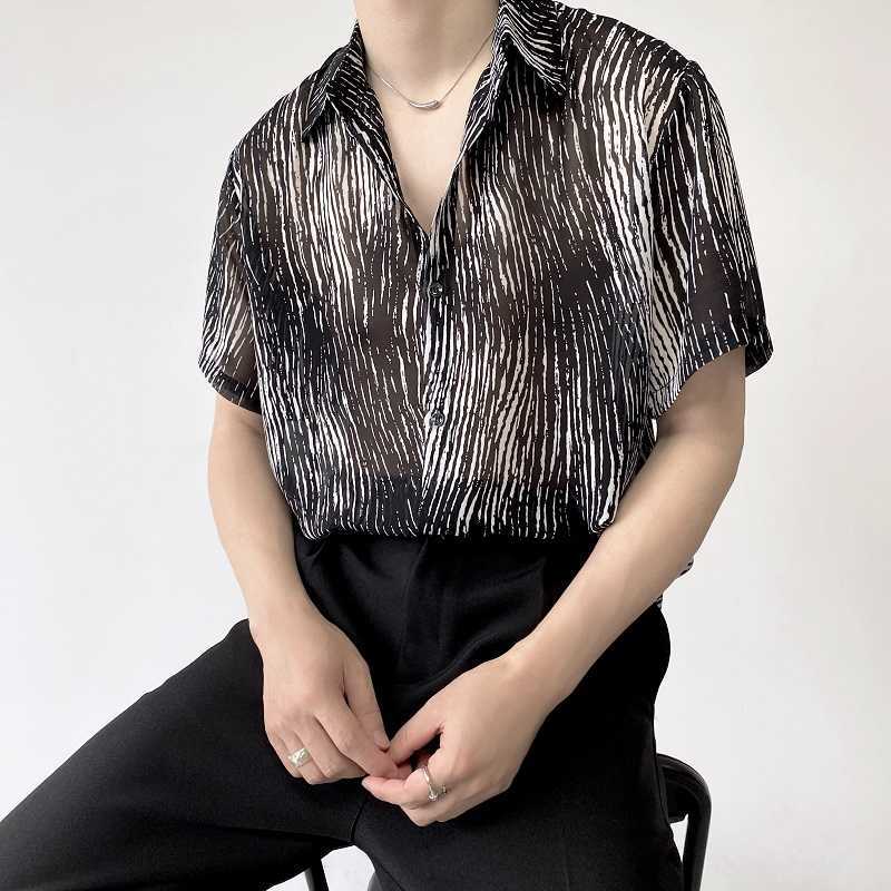 Men's Casual Shirts 2022 Summer Loose Striped Shirts Men Short Sleeve Oversized Shirt Unique Streetwear Hip Hop Harajuku Tops Social Party Blouse