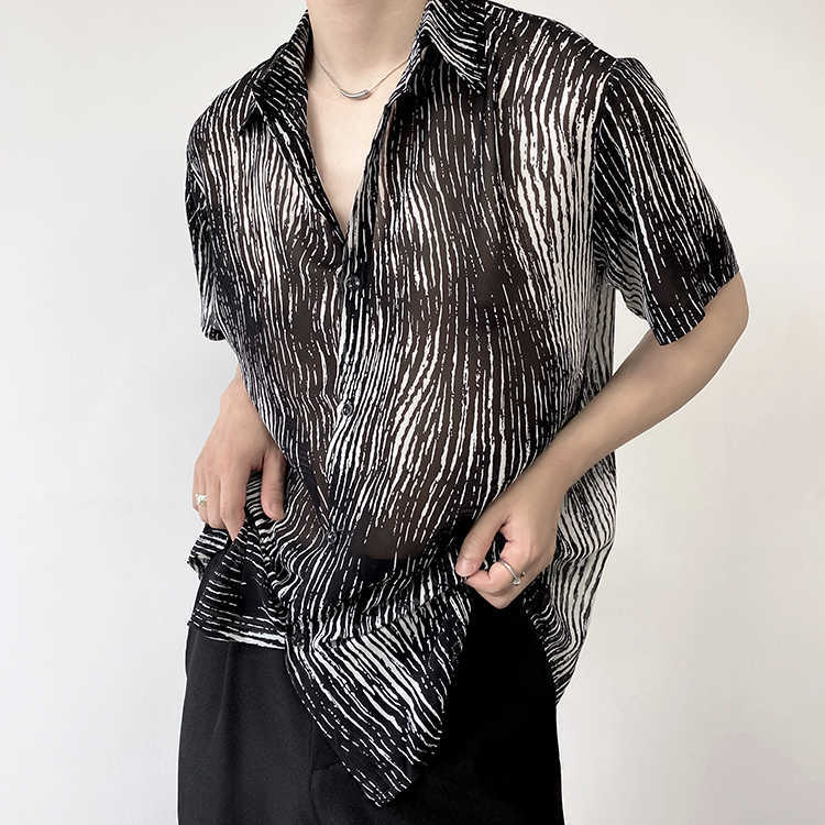 Men's Casual Shirts 2022 Summer Loose Striped Shirts Men Short Sleeve Oversized Shirt Unique Streetwear Hip Hop Harajuku Tops Social Party Blouse