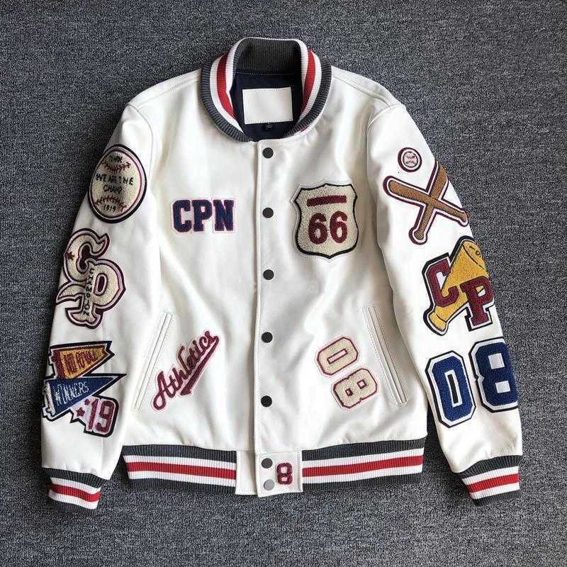 Jackets Upper Cow Leather Men's Jacket Men Motorcycle Luxury Designer Embroidery Short Biker Baseball Y2k Streetwear Winter Coat White 230317 VKGP
Jackets Upper Cow Leather Men's Jacket Men Motorcycle Luxury Designer Embroidery Short Biker Baseball Y2k Streetwear Winter Coat White 230317 VKGP