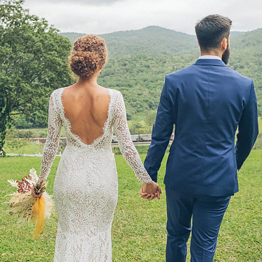 Backless Mermaid Wedding Dresses with Long Sleeve 2023 Romantic Lace Boat neck Outdoor Country Bohemain Bridal Gowns