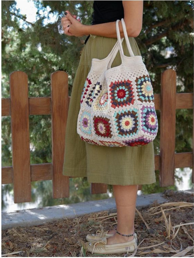 Evening Bags Colorful crochet boho chic granny square Gran Tote handbag Beige blue market Vintage Style Hippie summer beach 230412