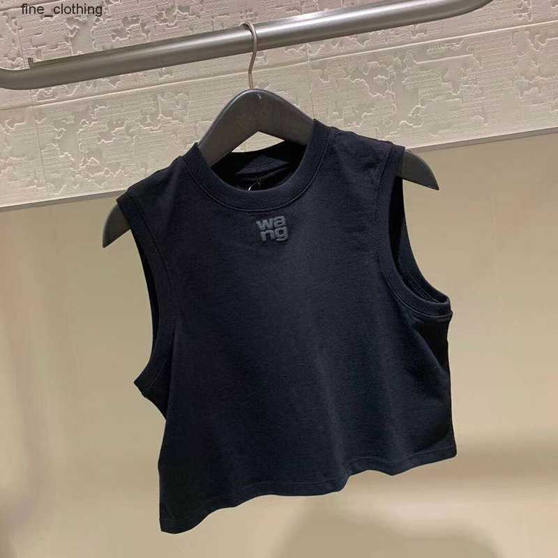 designer New Sleeveless Vest in Spring and Summer 2023 Slim Fit Cotton wang Letterprint Versatile T-shirt Women, White
designer New Sleeveless Vest in Spring and Summer 2023 Slim Fit Cotton wang Letterprint Versatile T-shirt Women, White