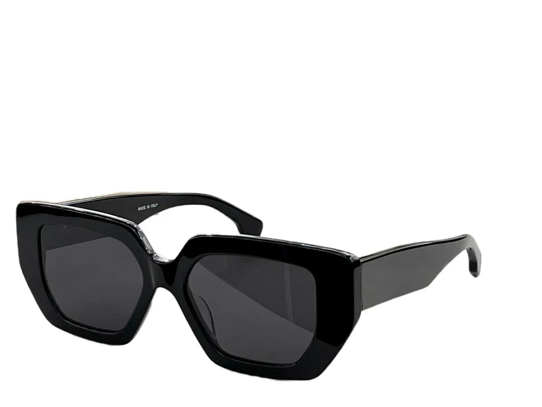 Womens Sunglasses For Women Men Sun Glasses Mens Fashion Style Protects Eyes UV400 Lens With Random Box And Case 8912
Womens Sunglasses For Women Men Sun Glasses Mens Fashion Style Protects Eyes UV400 Lens With Random Box And Case 8912