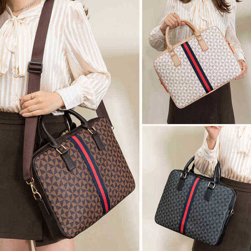Luxury Brand Laptop Bags Business Men leather bag Briefcase Men Handbags Business Women Bags Shoulder Bags 220505, White
Luxury Brand Laptop Bags Business Men leather bag Briefcase Men Handbags Business Women Bags Shoulder Bags 220505, White