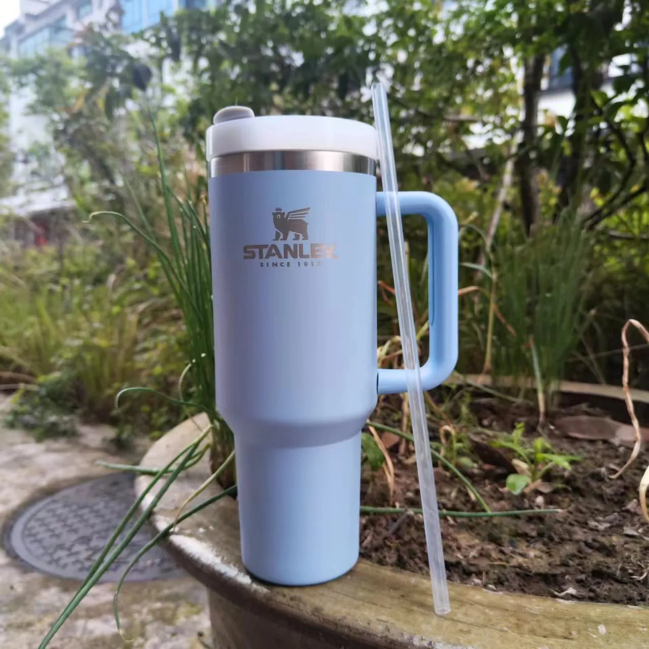 40 Oz Stanley With Silver Logo Tumblers Sublimation Quencher H2.0 Flowstate Large Capacity Travel cup Iceflow Stainless Steel CupsVacuum Insulated Water Bottles, Multi-color
40 Oz Stanley With Silver Logo Tumblers Sublimation Quencher H2.0 Flowstate Large Capacity Travel cup Iceflow Stainless Steel CupsVacuum Insulated Water Bottles, Multi-color