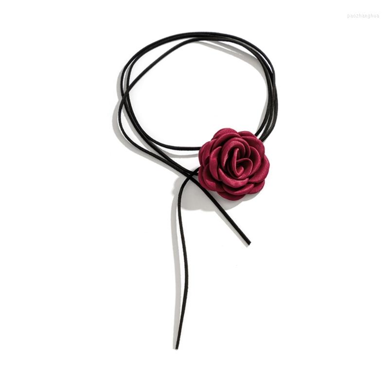 Chains European And American Novel Simple Big Rose Pendant All-match Clavicle Chain Adjustable Black Velvets Cold Wind Necklace
Chains European And American Novel Simple Big Rose Pendant All-match Clavicle Chain Adjustable Black Velvets Cold Wind Necklace