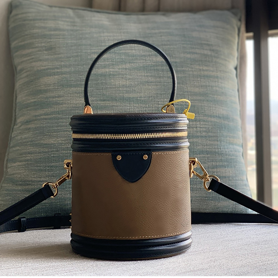 Designer Shoulder Bags Luxury Bucket Bags 1:1 Quality Handbag 17CM With Box ML136, M43986
Designer Shoulder Bags Luxury Bucket Bags 1:1 Quality Handbag 17CM With Box ML136, M43986