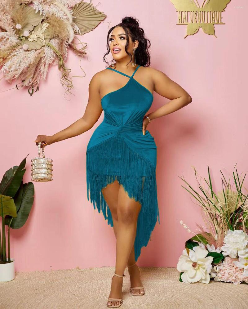 Casual Dresses 2023 Fashion Sexy Pure Color Halter Tassel Dress Sleeveless Dew Shoulder Lady Mid Long, Black
Casual Dresses 2023 Fashion Sexy Pure Color Halter Tassel Dress Sleeveless Dew Shoulder Lady Mid Long, Black