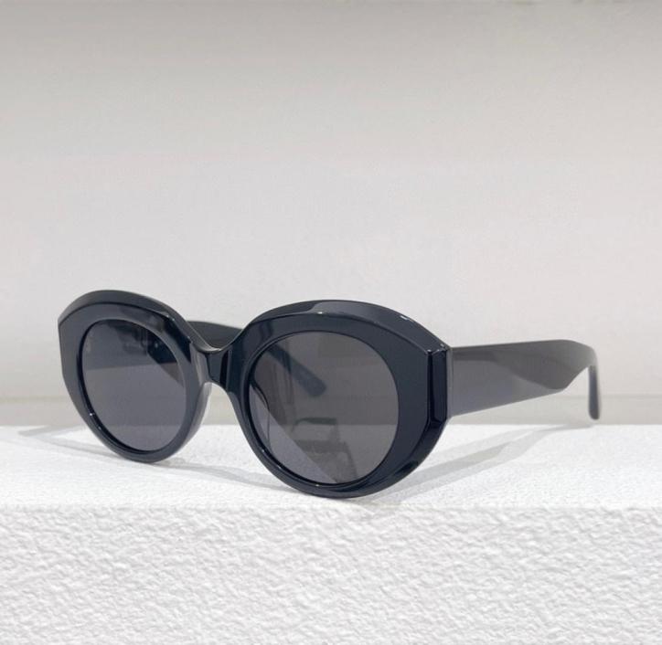 Sunglasses For Women and Men Summer 0235 Style AntiUltraviolet Retro Plate Full Frame Glasses Random Box3916852
Sunglasses For Women and Men Summer 0235 Style AntiUltraviolet Retro Plate Full Frame Glasses Random Box3916852
