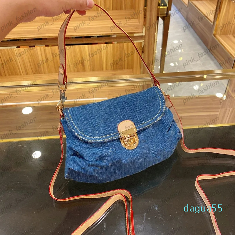 Fashion Bags Designers Handbags Bag Women Mens Letter Shoulder Bag Messenger wallet Designer Vintage Crossbody Bags men bag Evening Bags, Blue
Fashion Bags Designers Handbags Bag Women Mens Letter Shoulder Bag Messenger wallet Designer Vintage Crossbody Bags men bag Evening Bags, Blue