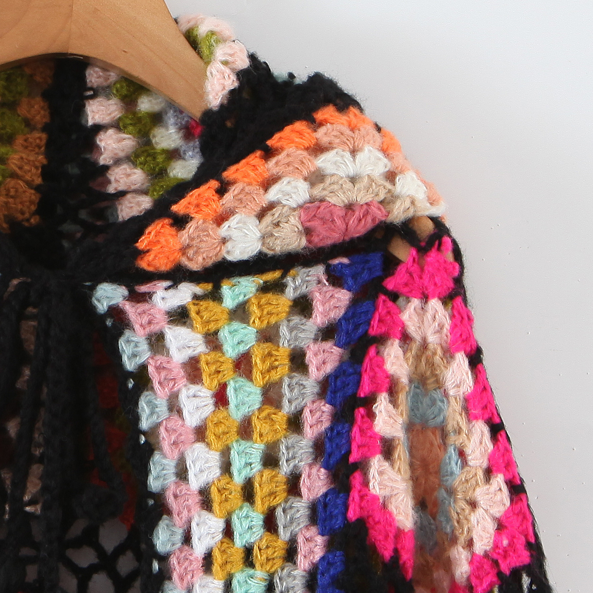 Women's Knits Tees Bohemia Colored Plaid Flower Hand Crochet Hooded Cardigan Ethnic Woman Bandage Lacing up Midi Long Sweater Beach Jumper 230413