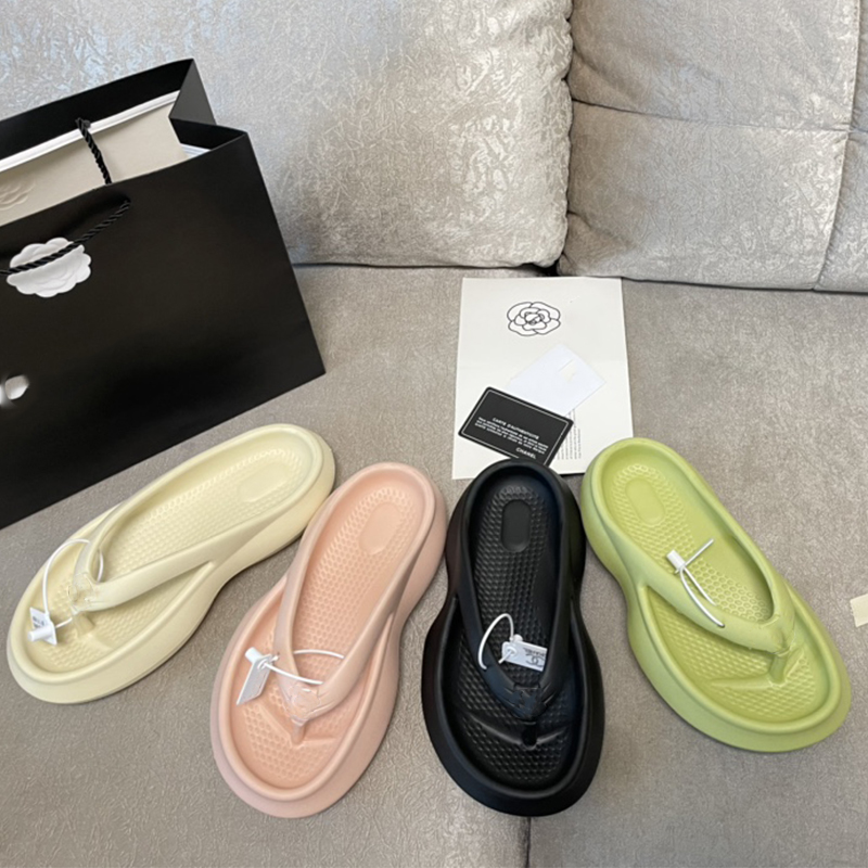 Colorful Designer Platform Flip Flops: Seaside Resort & Summer Leisure Slippers, Ivory
Colorful Designer Platform Flip Flops: Seaside Resort & Summer Leisure Slippers, Ivory