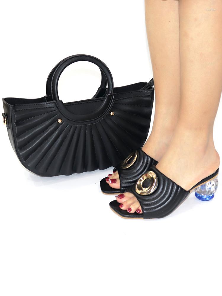 Dress Shoes Doershow Beautiful And Bag Set African Sets Black Color Italian Shoe Decorated With Rhinestone High Quality!SCK1-3
Dress Shoes Doershow Beautiful And Bag Set African Sets Black Color Italian Shoe Decorated With Rhinestone High Quality!SCK1-3