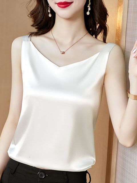 Camisoles Tanks Sleeveless Satin Silk Tank Tops Women'S Summer Camisole Spaghetti Strap Top Women Halter V Neck Basic White Cami 230413
