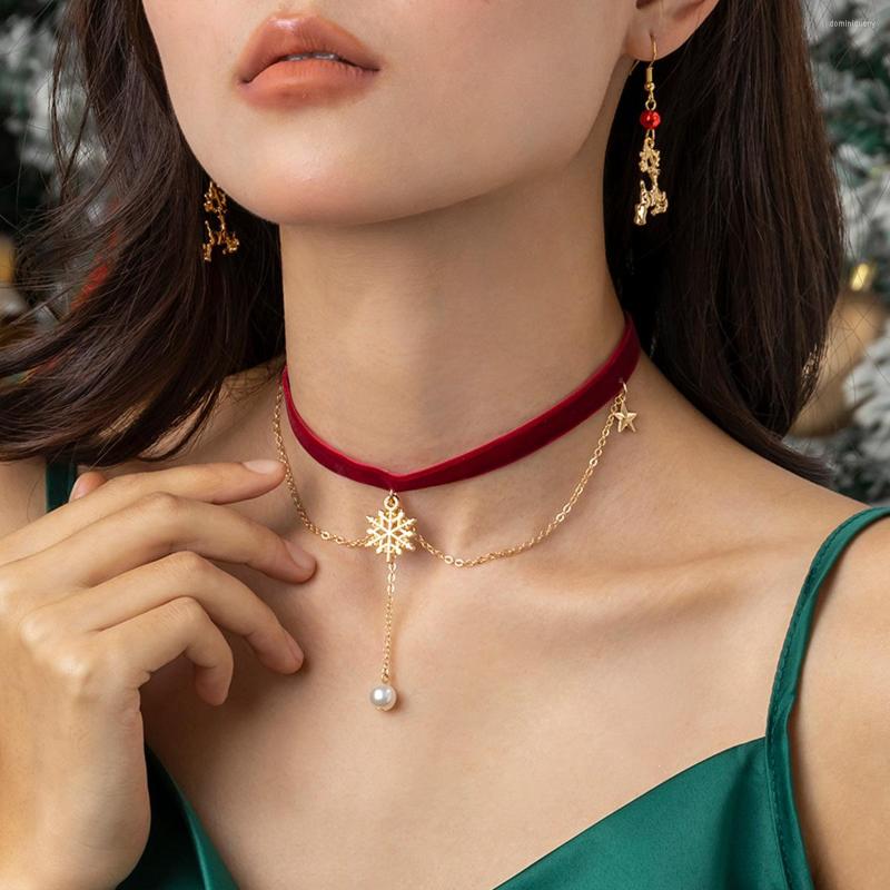 Choker Vintage Classic Red Velvet Gold Color Snowflake Pattern Imitation Pearl Chokers Necklace For Women Jewelry Christmas Gifts
Choker Vintage Classic Red Velvet Gold Color Snowflake Pattern Imitation Pearl Chokers Necklace For Women Jewelry Christmas Gifts