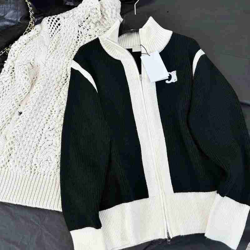Women' Sweaters designer Mini High Edition triumphal arch black and white zipper wool sweater cardigan high-end women' quality Shenzhen IUK4
Women' Sweaters designer Mini High Edition triumphal arch black and white zipper wool sweater cardigan high-end women' quality Shenzhen IUK4