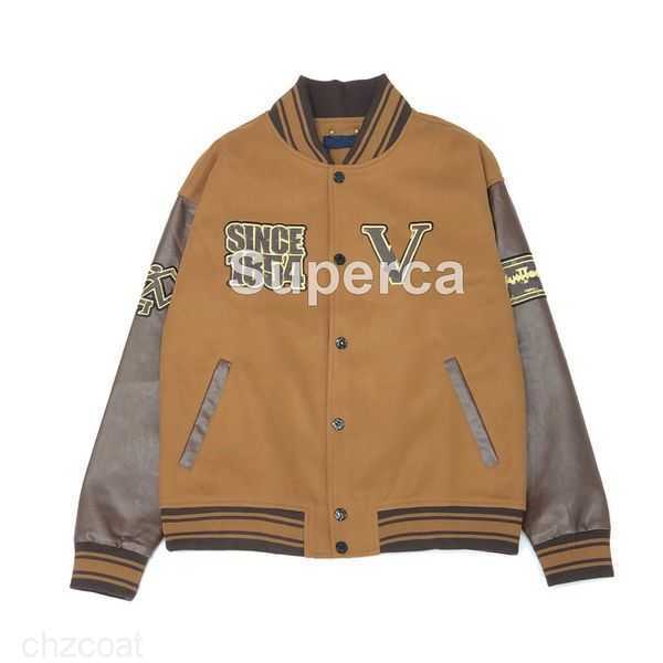 22FW Flocking Leather sleeves Baseball Jackets Coat Uniform Luxury Jacket Single Breasted Warm Jackets Couples Women Men Varsity Coats Men's Designer Clothing M040
22FW Flocking Leather sleeves Baseball Jackets Coat Uniform Luxury Jacket Single Breasted Warm Jackets Couples Women Men Varsity Coats Men's Designer Clothing M040