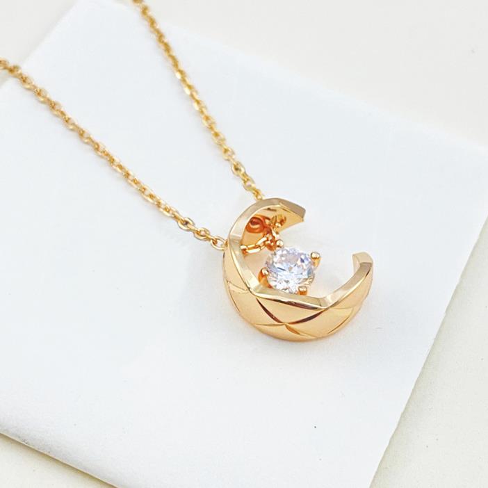 American Diamond Plaid Solitaire Necklace Simple Fashion Shining Diamond Three-Color Net Red Wholesale
American Diamond Plaid Solitaire Necklace Simple Fashion Shining Diamond Three-Color Net Red Wholesale