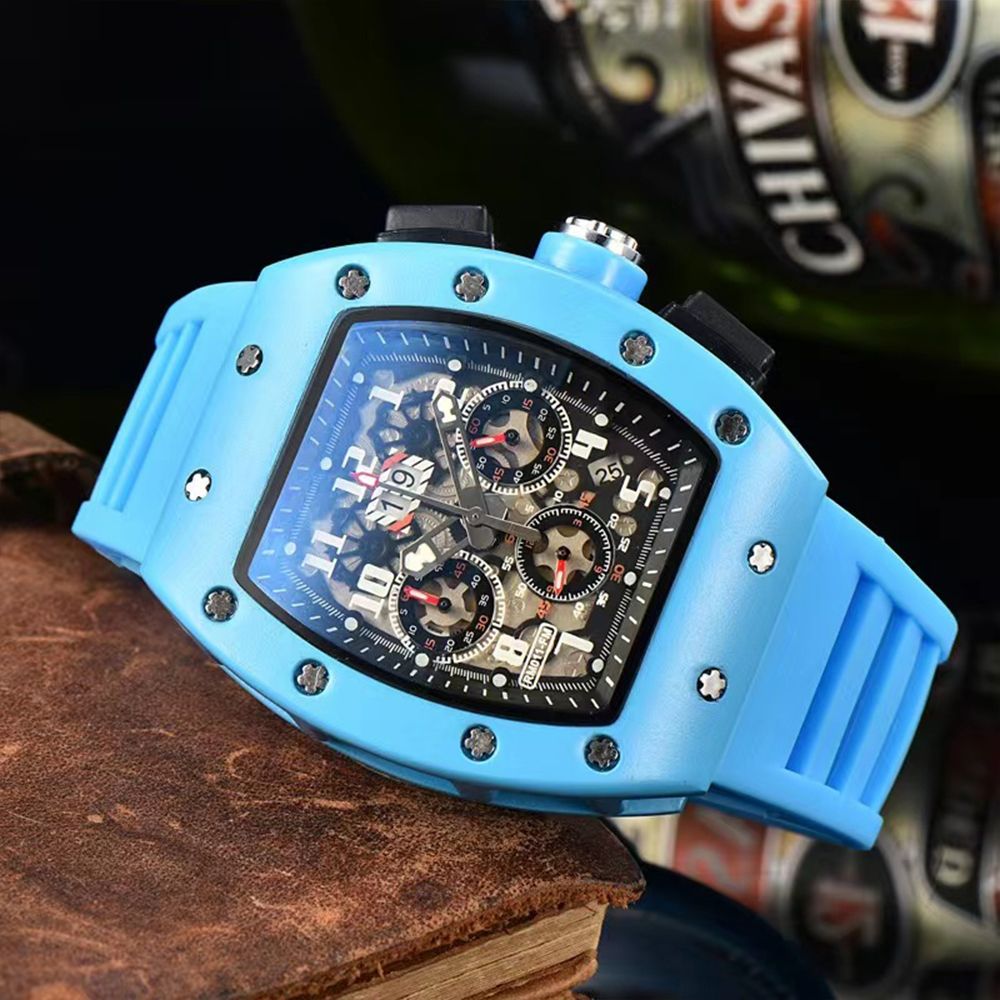 2023 New men's watch full function 6-pin adjustable calendar fashion sports trend watch business quartz women's watch
2023 New men's watch full function 6-pin adjustable calendar fashion sports trend watch business quartz women's watch
