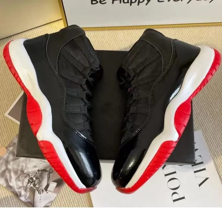 Classic Men and Women 11s Sneakers Trainers Shoes Fashion OG High Top Casual Outdoor Non-Slip Unisex Zapatos Sports Shoes 36-44 a1 5575
Classic Men and Women 11s Sneakers Trainers Shoes Fashion OG High Top Casual Outdoor Non-Slip Unisex Zapatos Sports Shoes 36-44 a1 5575