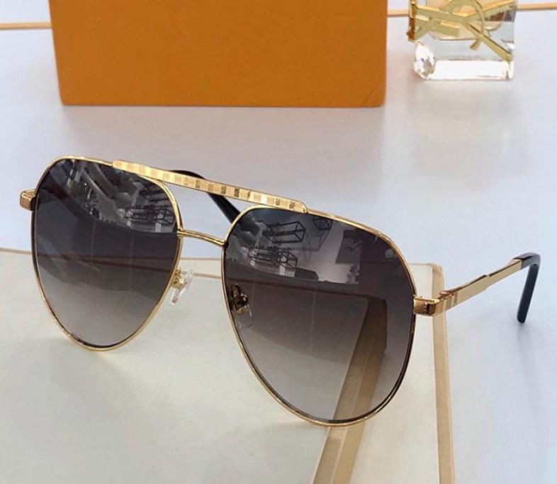 Sunglasses For women and men Summer style AntiUltraviolet 1562 Retro Shield lens Plate Rectangle full frame fashion Eyeglasses Ra5019612
Sunglasses For women and men Summer style AntiUltraviolet 1562 Retro Shield lens Plate Rectangle full frame fashion Eyeglasses Ra5019612