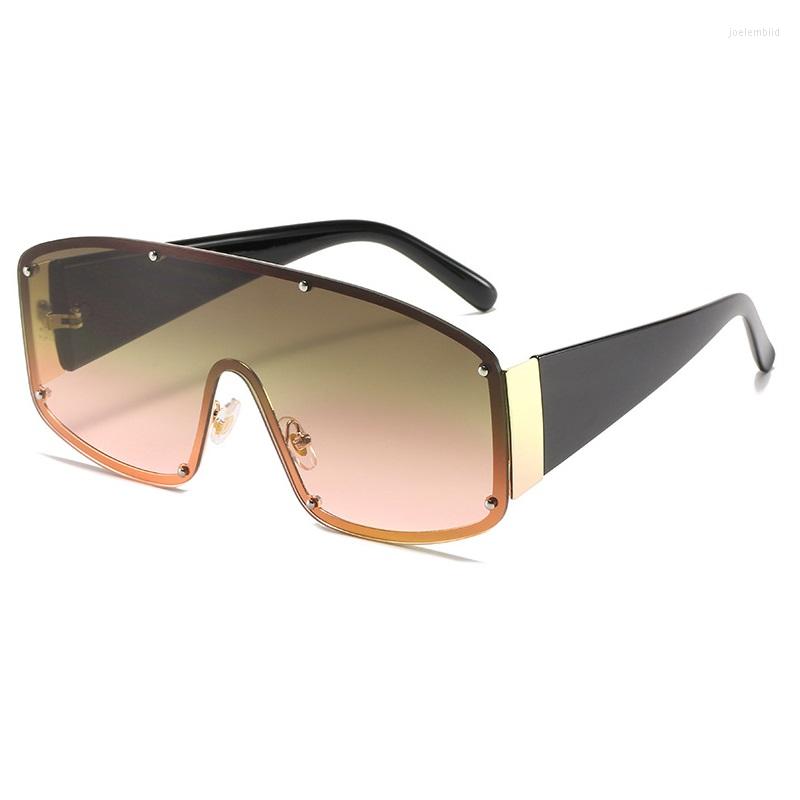 Sunglasses Fashion Oversized Rimless One-Piece Women Y2K Square Brand Designer Rivet Goggle Men Sun Glasses Vintage Shades UV400
Sunglasses Fashion Oversized Rimless One-Piece Women Y2K Square Brand Designer Rivet Goggle Men Sun Glasses Vintage Shades UV400