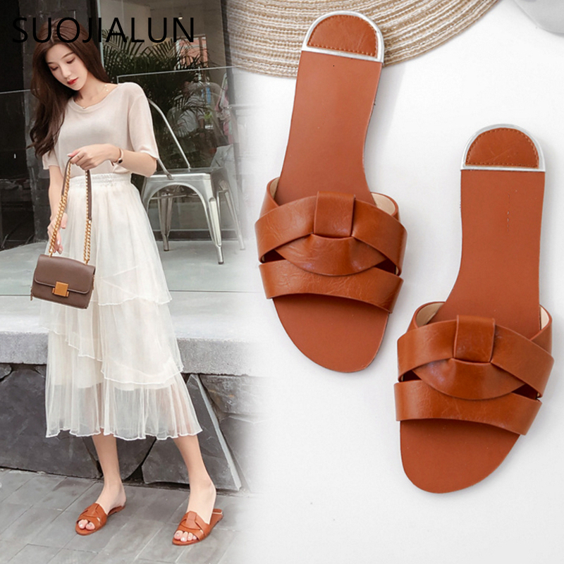 Slippers SUOJIALUN Beach Women Slippers Sandals Women Slippers Flat Heel Casual Ladies Shoes Outdoor Female Slides 230413, Red
Slippers SUOJIALUN Beach Women Slippers Sandals Women Slippers Flat Heel Casual Ladies Shoes Outdoor Female Slides 230413, Red