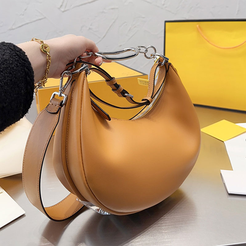 Half Moon Hobo Bag Genuine Leather Crossbody Shoulder Bags Women Handbag Fashion Metal Letter Underarm Totes Purse Zipper Closure Detachable Strap Silver Hardware
Half Moon Hobo Bag Genuine Leather Crossbody Shoulder Bags Women Handbag Fashion Metal Letter Underarm Totes Purse Zipper Closure Detachable Strap Silver Hardware