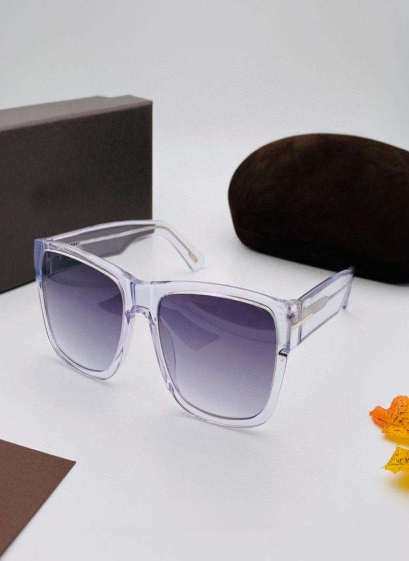 Mens Sunglasses for women 445 men sun glasses womens fashion style protects eyes UV400 lens top quality with case3650650
Mens Sunglasses for women 445 men sun glasses womens fashion style protects eyes UV400 lens top quality with case3650650
