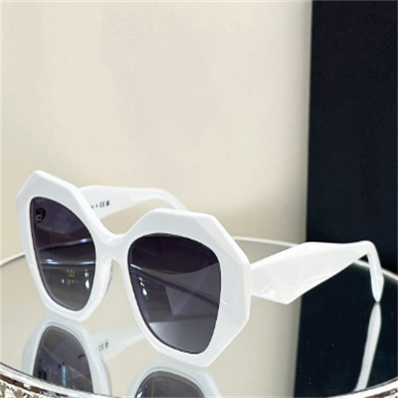 16W Tortoise Shell Geometric Sunglasses for Women Havana/Brown Gradient Lens Sunnies Designers Sunglasses Sonnenbrille Sun Shades UV400 Eyewear wth Box
16W Tortoise Shell Geometric Sunglasses for Women Havana/Brown Gradient Lens Sunnies Designers Sunglasses Sonnenbrille Sun Shades UV400 Eyewear wth Box